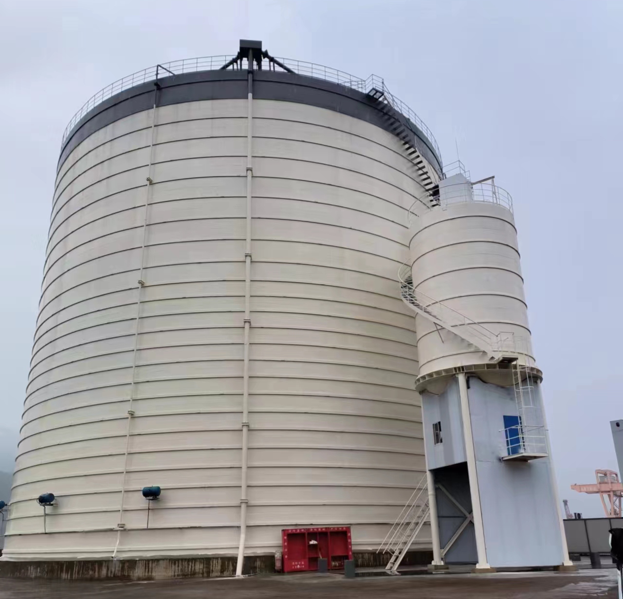 北泉镇10万吨水泥钢板库